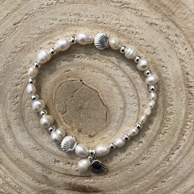 Perlový náramok z pravých riečnych perál so striebornou mušľou