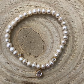 Perlový náramok z pravých riečnych perál so zirkónom