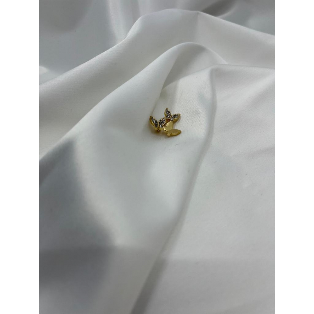 Brošňa mini zlaté motýle zdobené  s drobnými zirkónmi