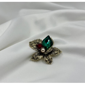 Brošňa kvietok v antickom štýle zdobená zeleným krištáľom a perlou