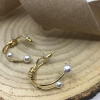 Náušnice polkruhy s bielymi perlami