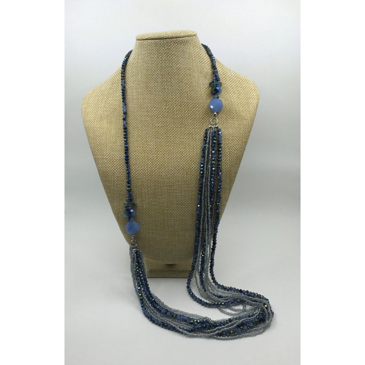 Korálkový náhrdelník krištáľový modrý K-74